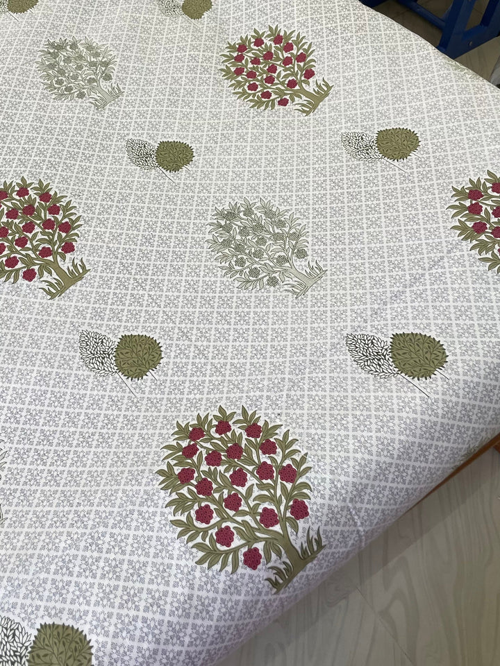 Checked cotton Bedspread
